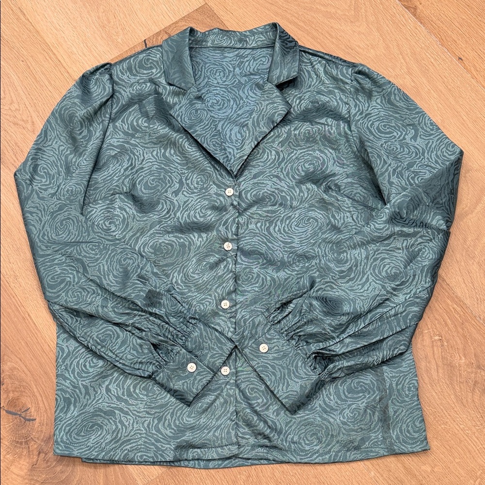 Women’s Green Patterned Shirt